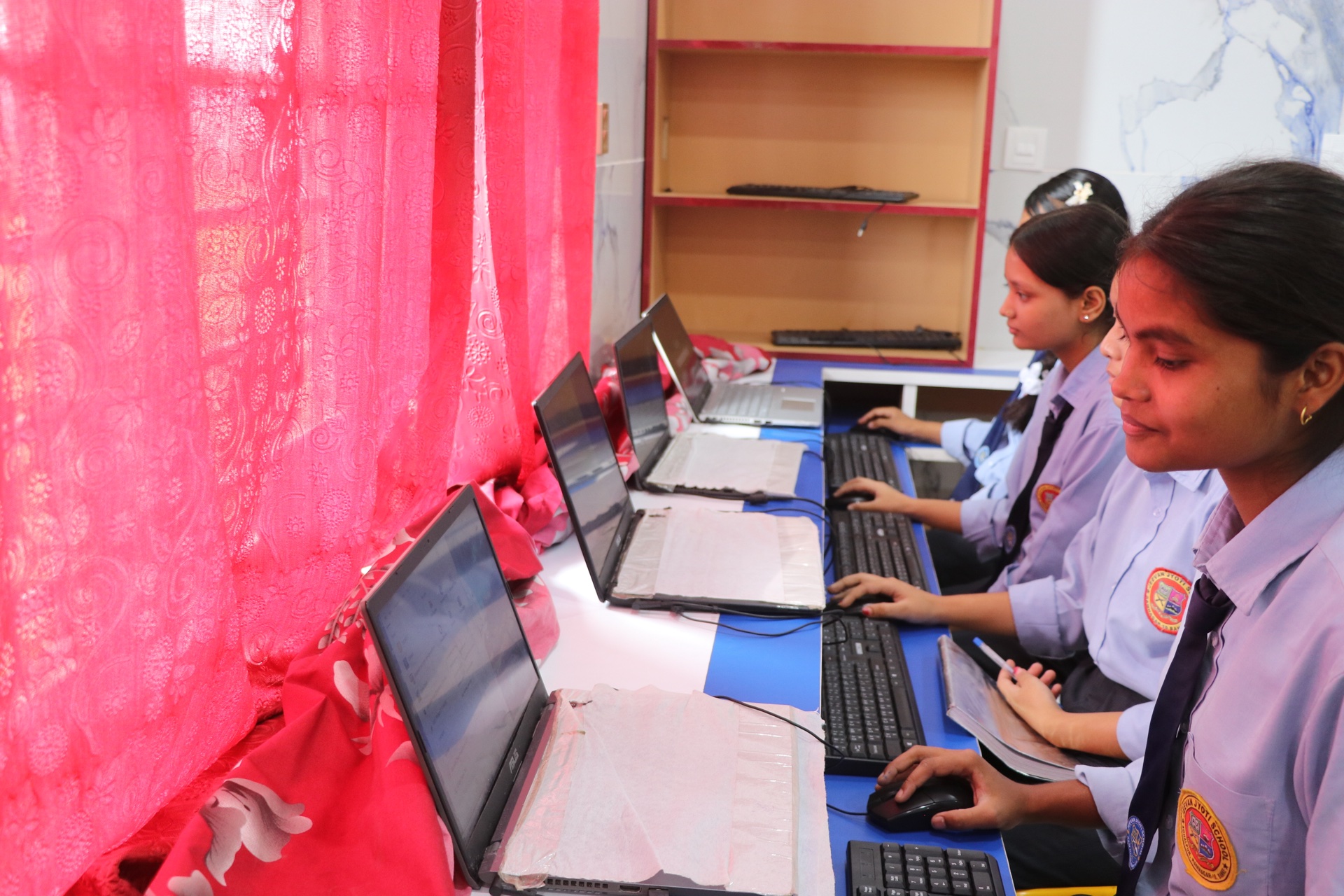 High-speed computing lab supporting digital curriculum