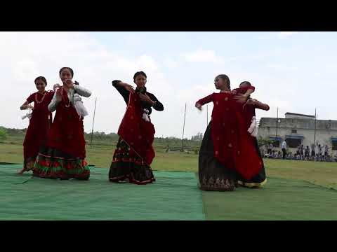 Gairi Khet Ko Sirai Halyo